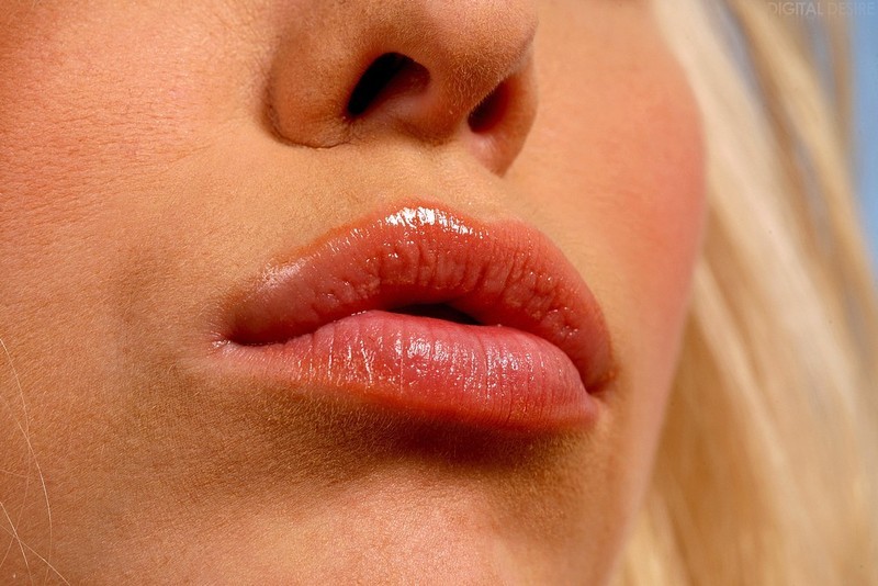  Brea Bennett 13