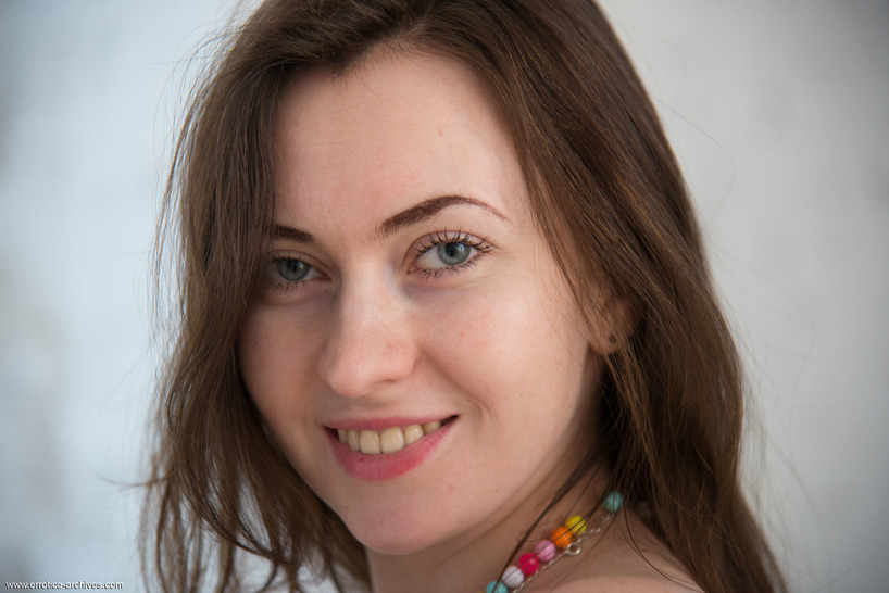 Angela H 20