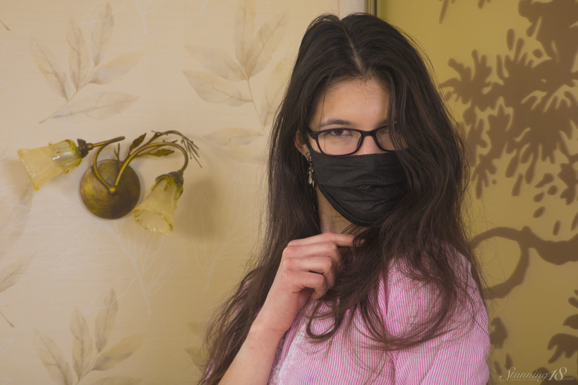 I'm Without Mask and Panties 00